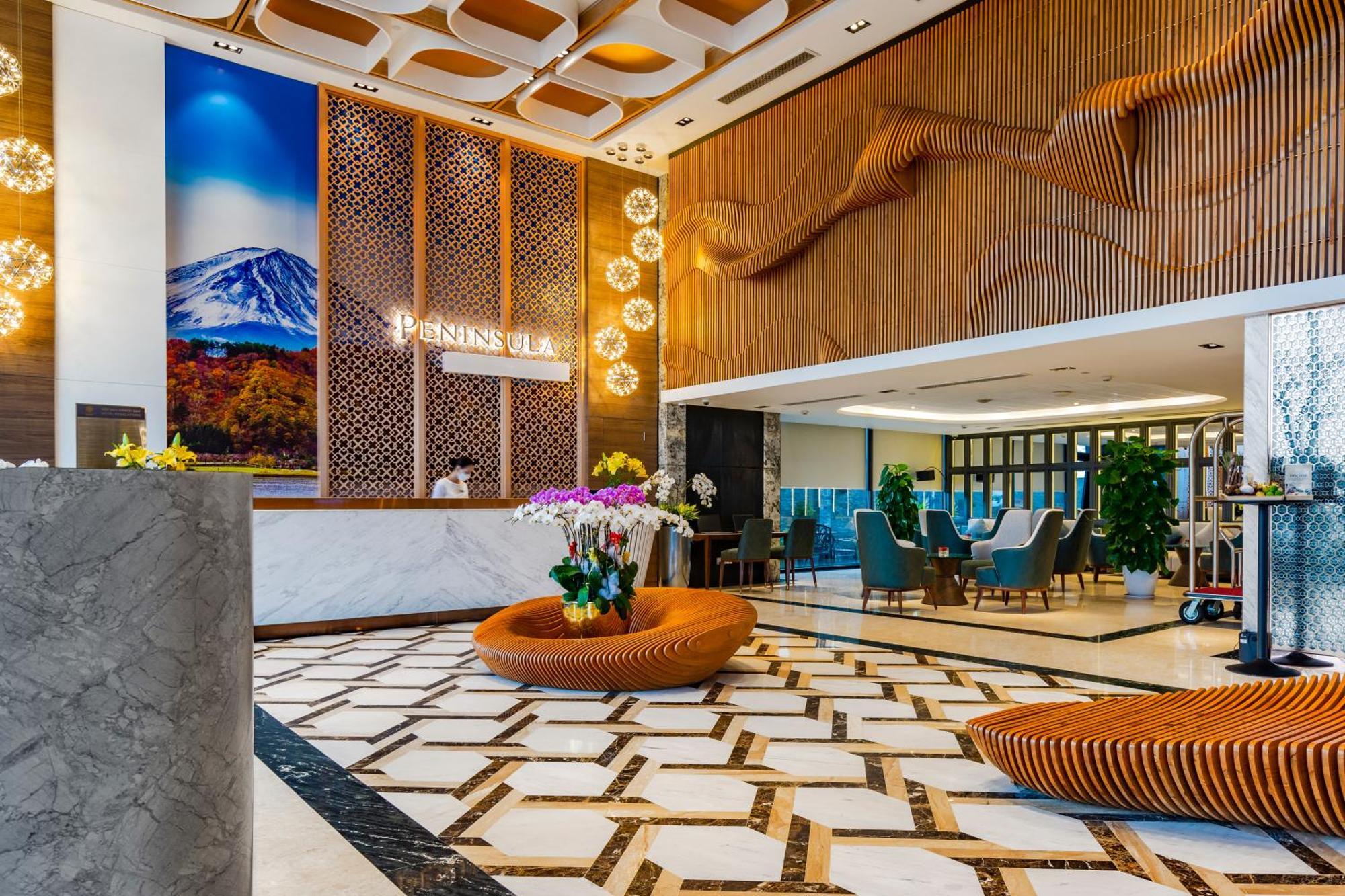 Peninsula Hotel Danang Exterior photo