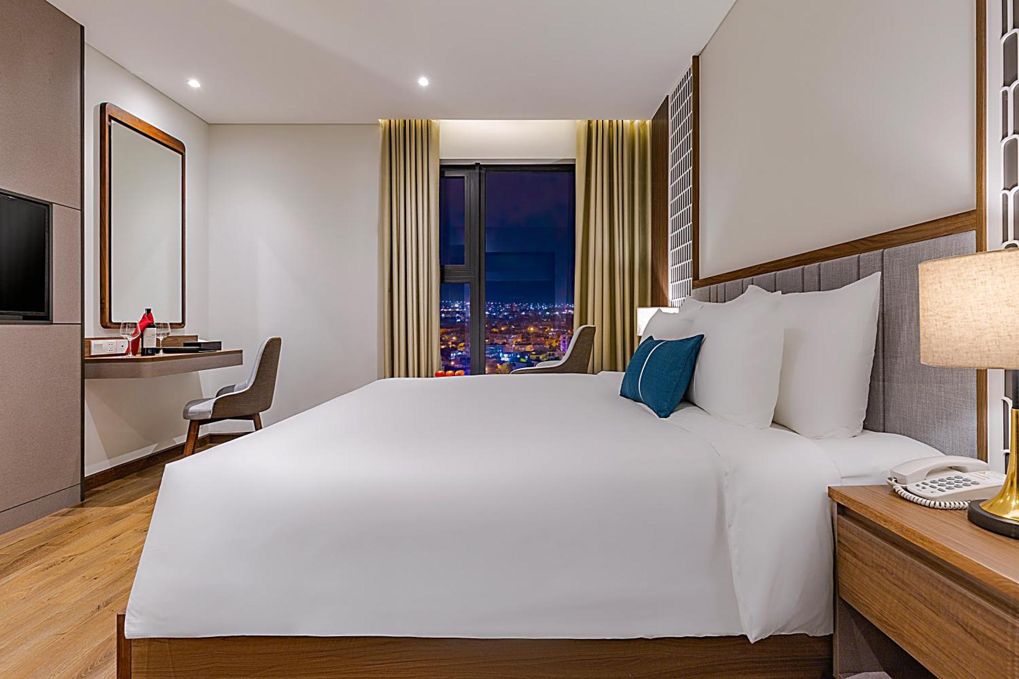 Peninsula Hotel Danang Room photo